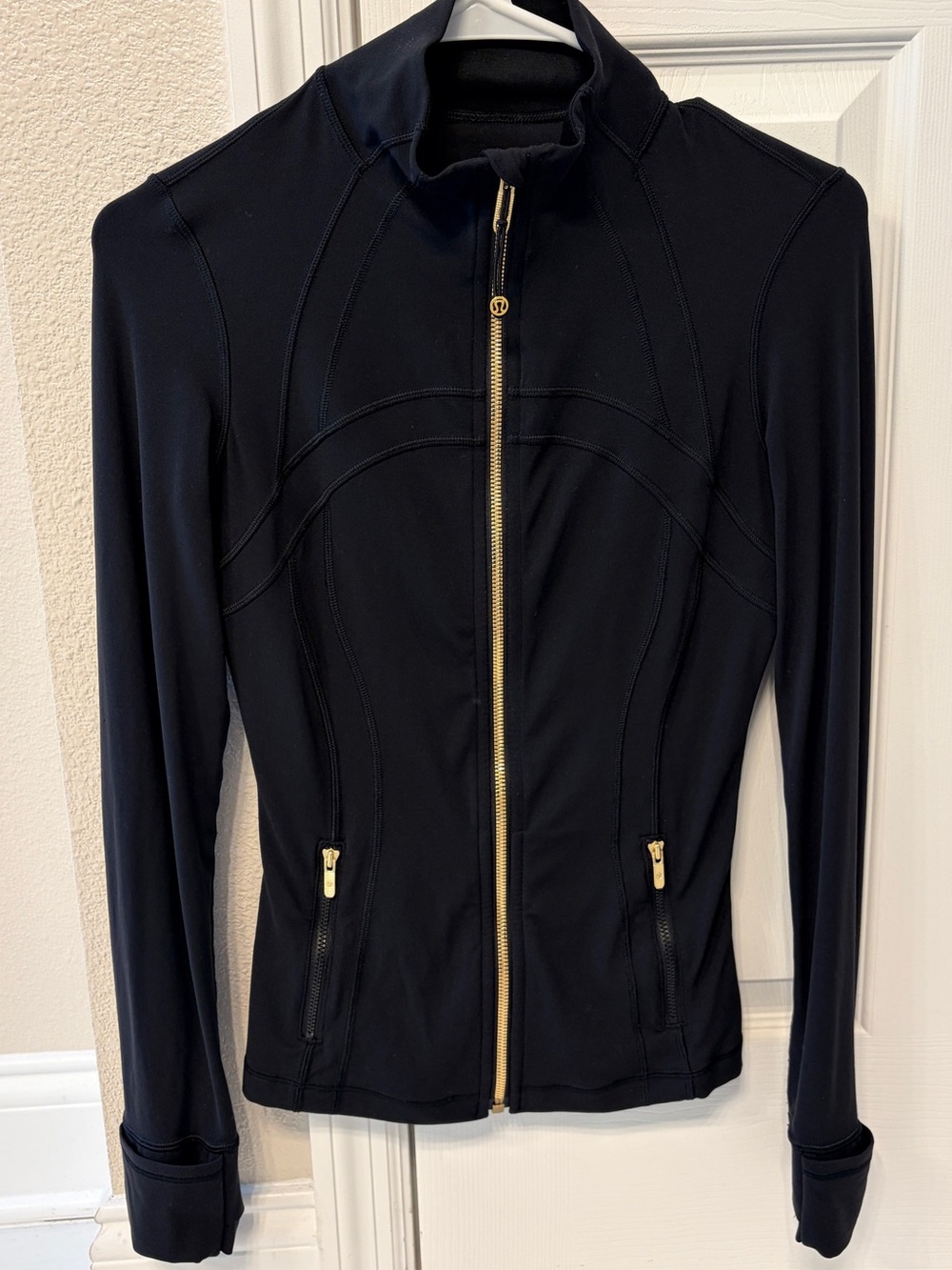 Lululemon Define Jacket Nulu Black Gold 4